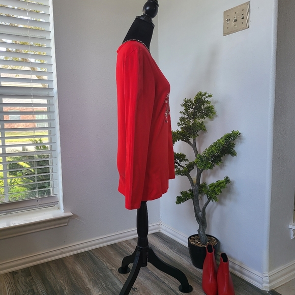 Christmas Tee - Picture 3 of 12